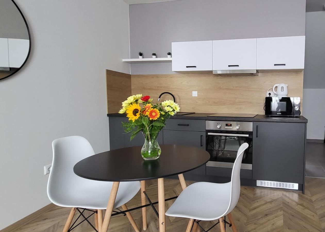 Dotis Apartman טטה מראה חיצוני תמונה